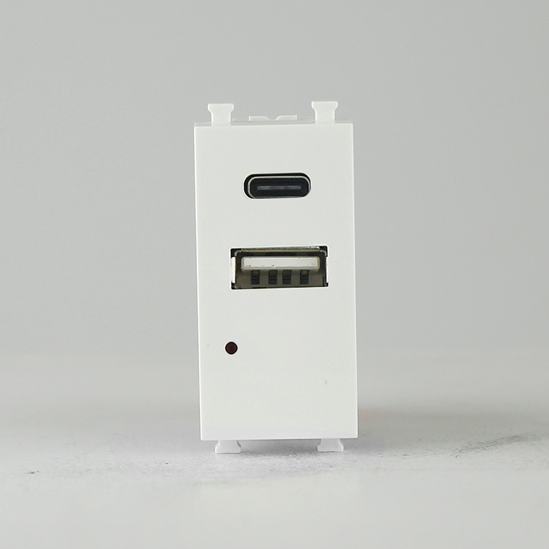 Prize USB A&C — VRM-188S-W